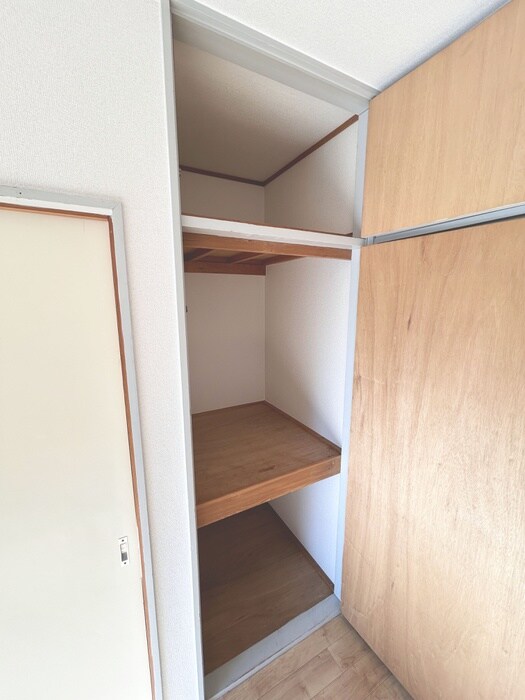 物件内観写真11　(収納)