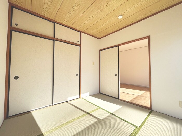 物件内観写真21　(居室)