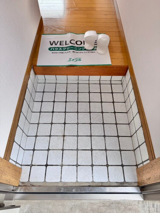 物件内観写真22　(玄関)