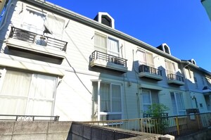 ペアーヒル市川外観写真