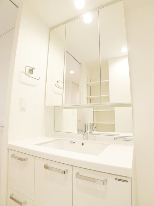 物件内観写真11　(洗面)