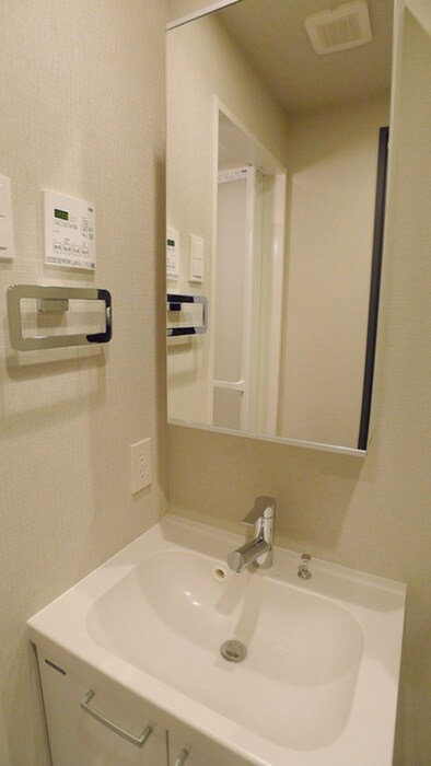 物件内観写真11　(洗面)