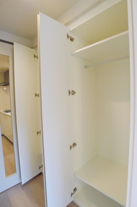 物件内観写真14　(収納)