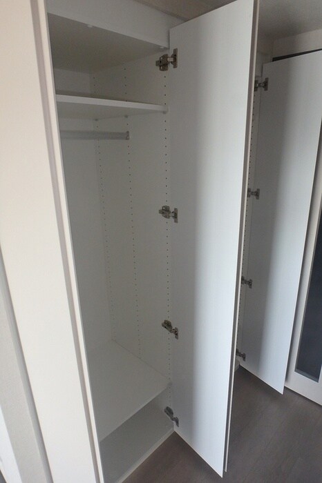 物件内観写真15　(収納)