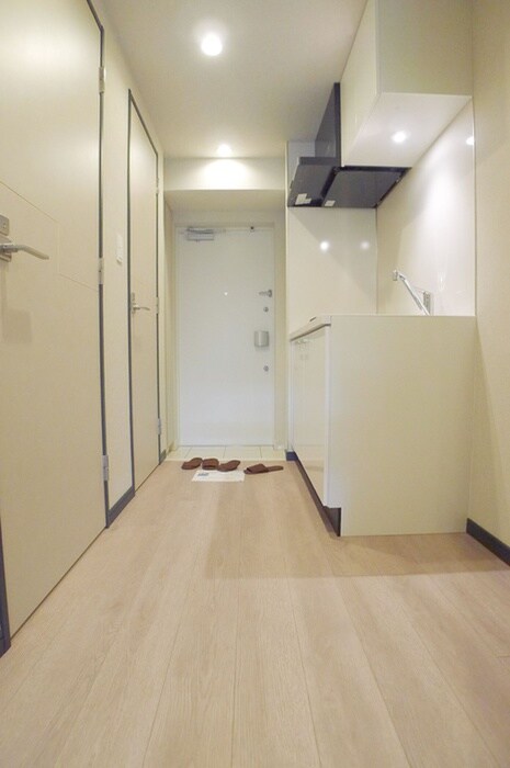 物件内観写真20　(廊下)