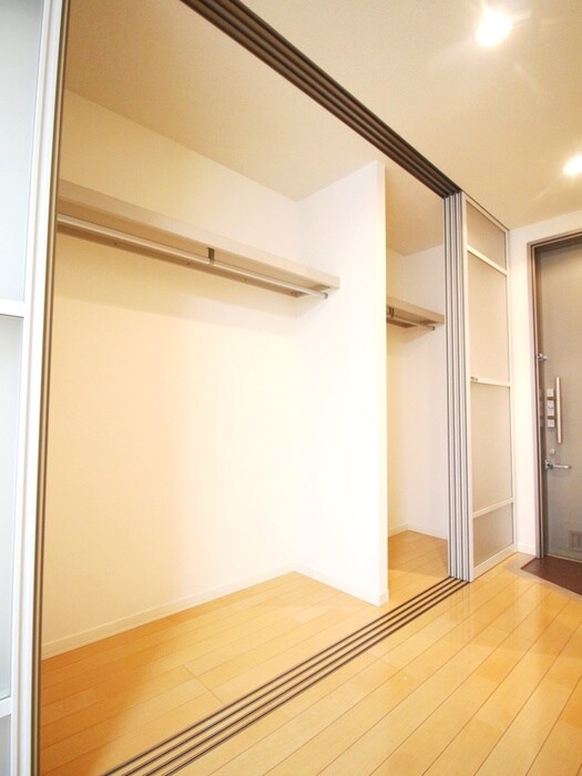 物件内観写真10　(収納)