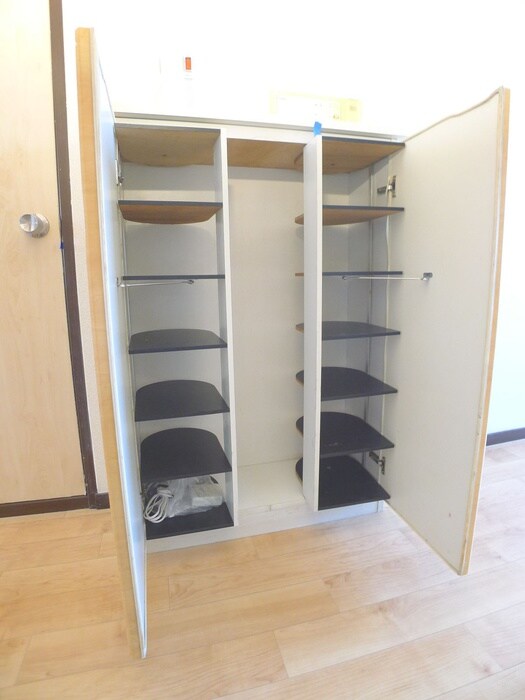 物件内観写真18　(靴箱)