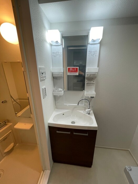 物件内観写真10　(洗面)