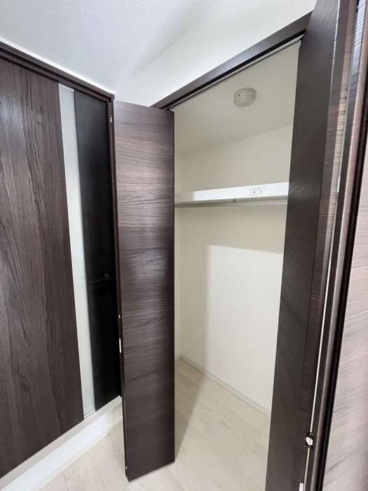 物件内観写真15　(収納)