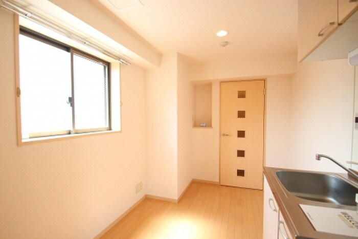 物件内観写真11　(内観写真)