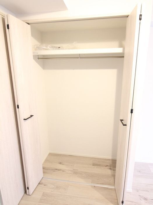 物件内観写真12　(収納)