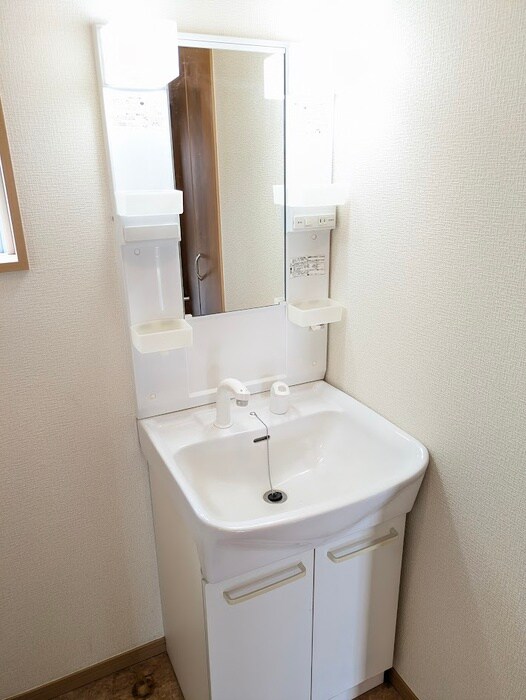 物件内観写真13　(洗面)