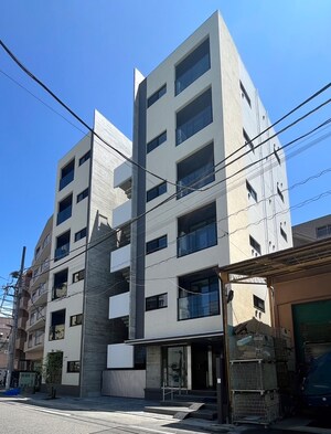 クレアトーレ日暮里外観写真