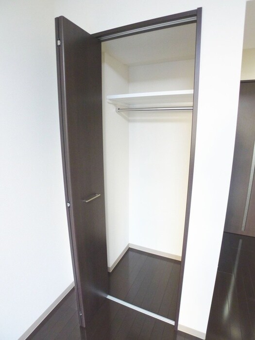 物件内観写真10　(収納)