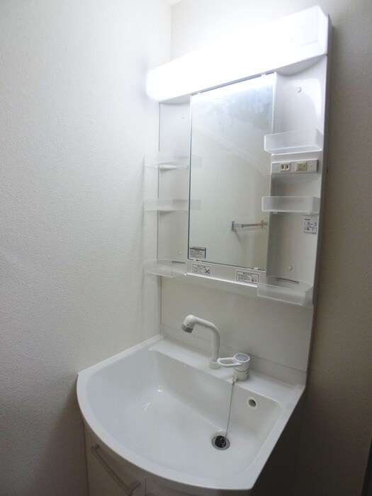 物件内観写真12　(洗面)