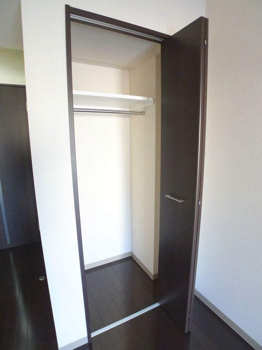 物件内観写真15　(収納)