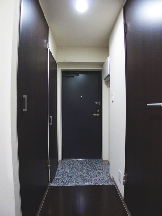 物件内観写真16　(玄関)