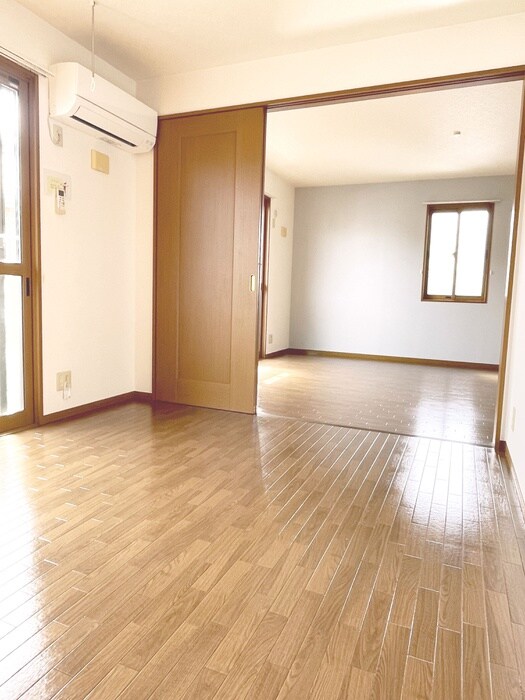 物件内観写真5　(居室)