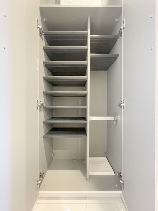 物件内観写真20　(靴箱)