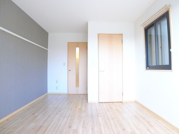 物件内観写真5　(居室)