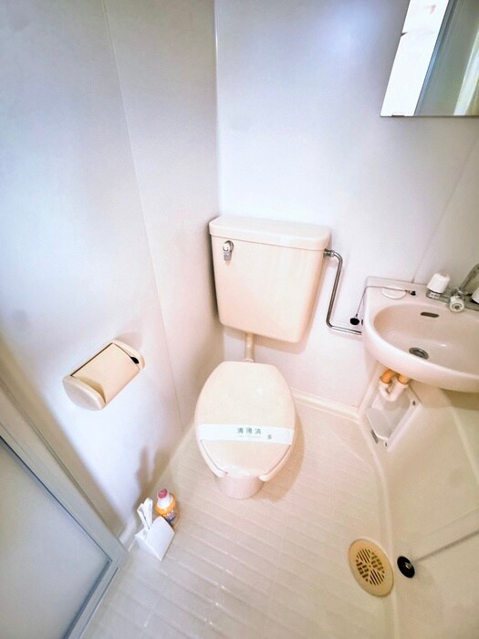 物件内観写真17　(トイレ)