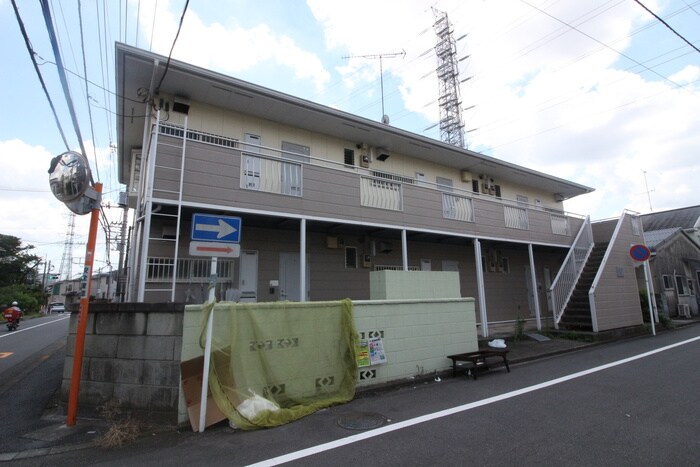 物件外観写真2　(外観写真)