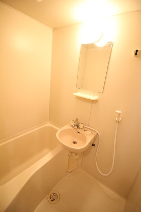 物件内観写真8　(バス／シャワールーム等)