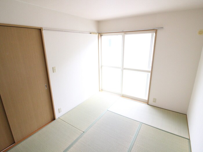 物件内観写真16　(内観写真)