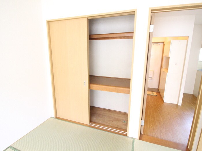 物件内観写真18　(収納)