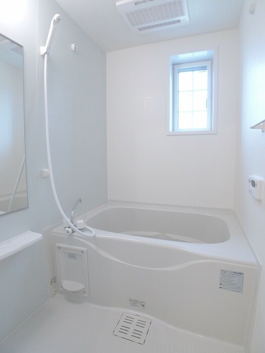 物件内観写真8　(バス／シャワールーム等)