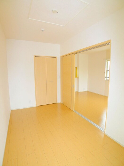 物件内観写真13　(居室)