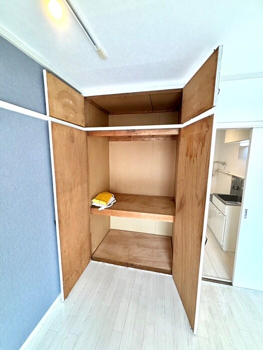 物件内観写真10　(収納)