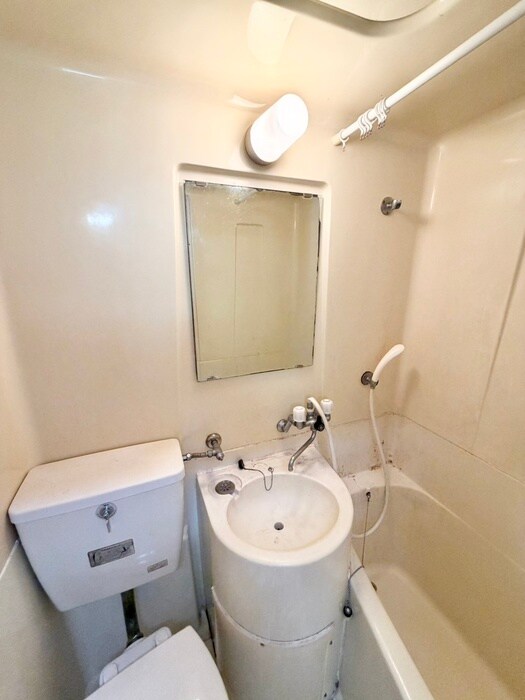 物件内観写真10　(洗面)