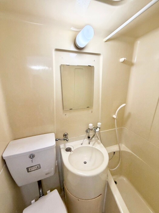 物件内観写真10　(洗面)