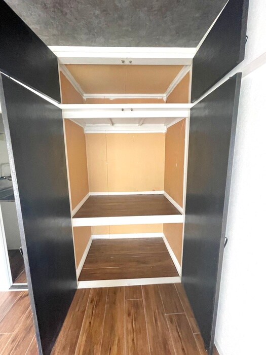 物件内観写真10　(収納)