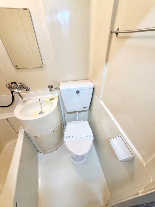 物件内観写真12　(トイレ)