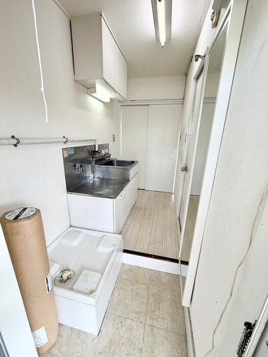 物件内観写真14　(玄関)