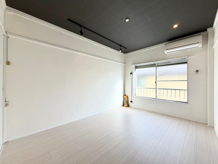 物件内観写真17　(居室)