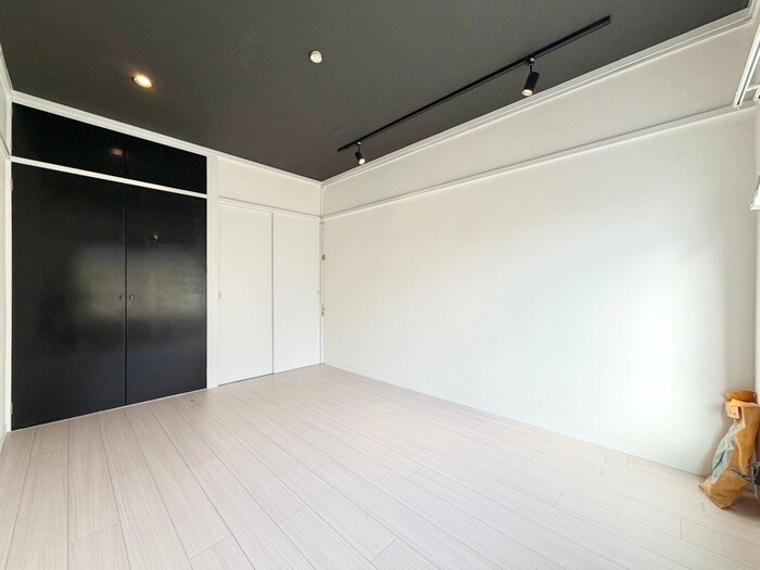 物件内観写真18　(居室)