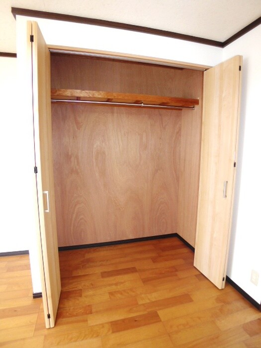 物件内観写真10　(収納)