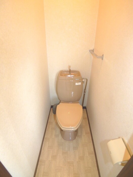 物件内観写真16　(トイレ)