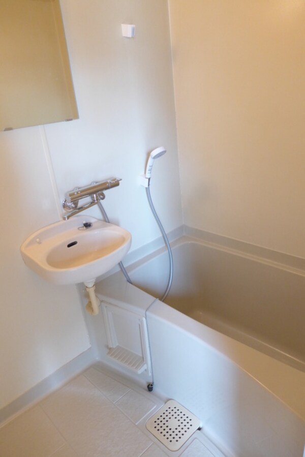 バス／シャワールーム等