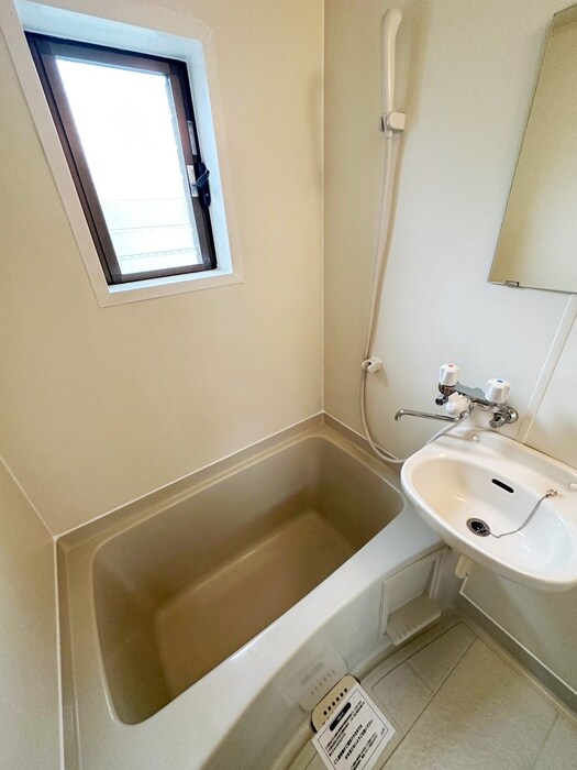 物件内観写真12　(バス／シャワールーム等)