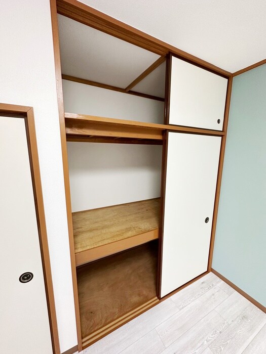 物件内観写真21　(収納)