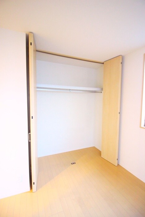 物件内観写真9　(収納)