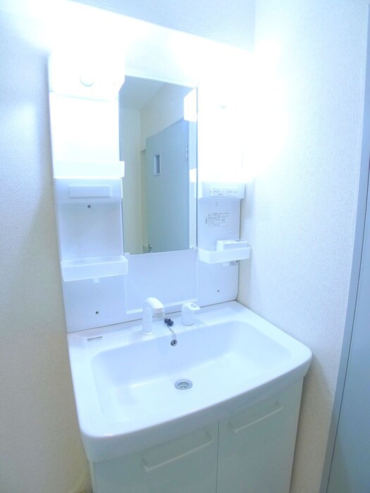 物件内観写真10　(洗面)