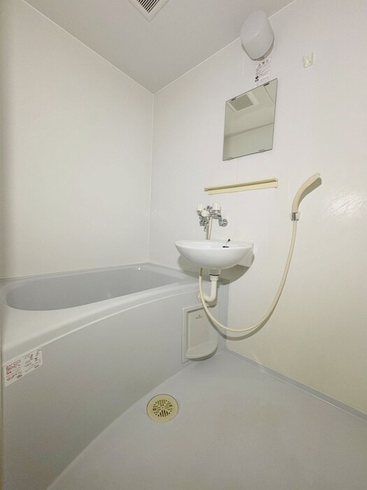 物件内観写真11　(バス／シャワールーム等)