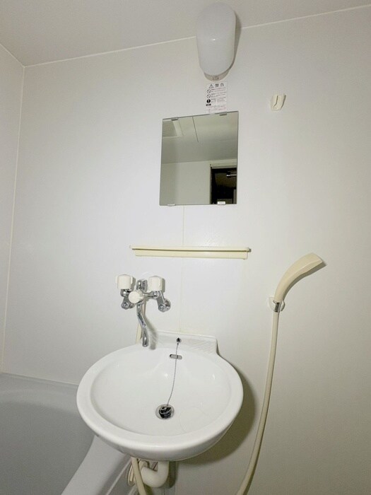 物件内観写真13　(洗面)