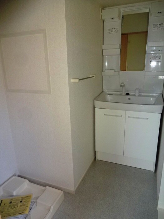 物件内観写真9　(洗面)