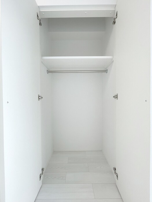 物件内観写真15　(収納)